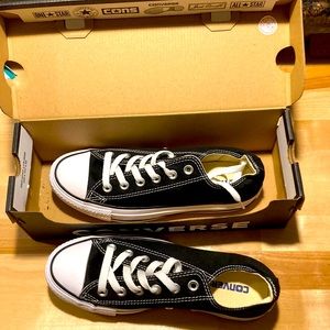 NWOT Black Converses